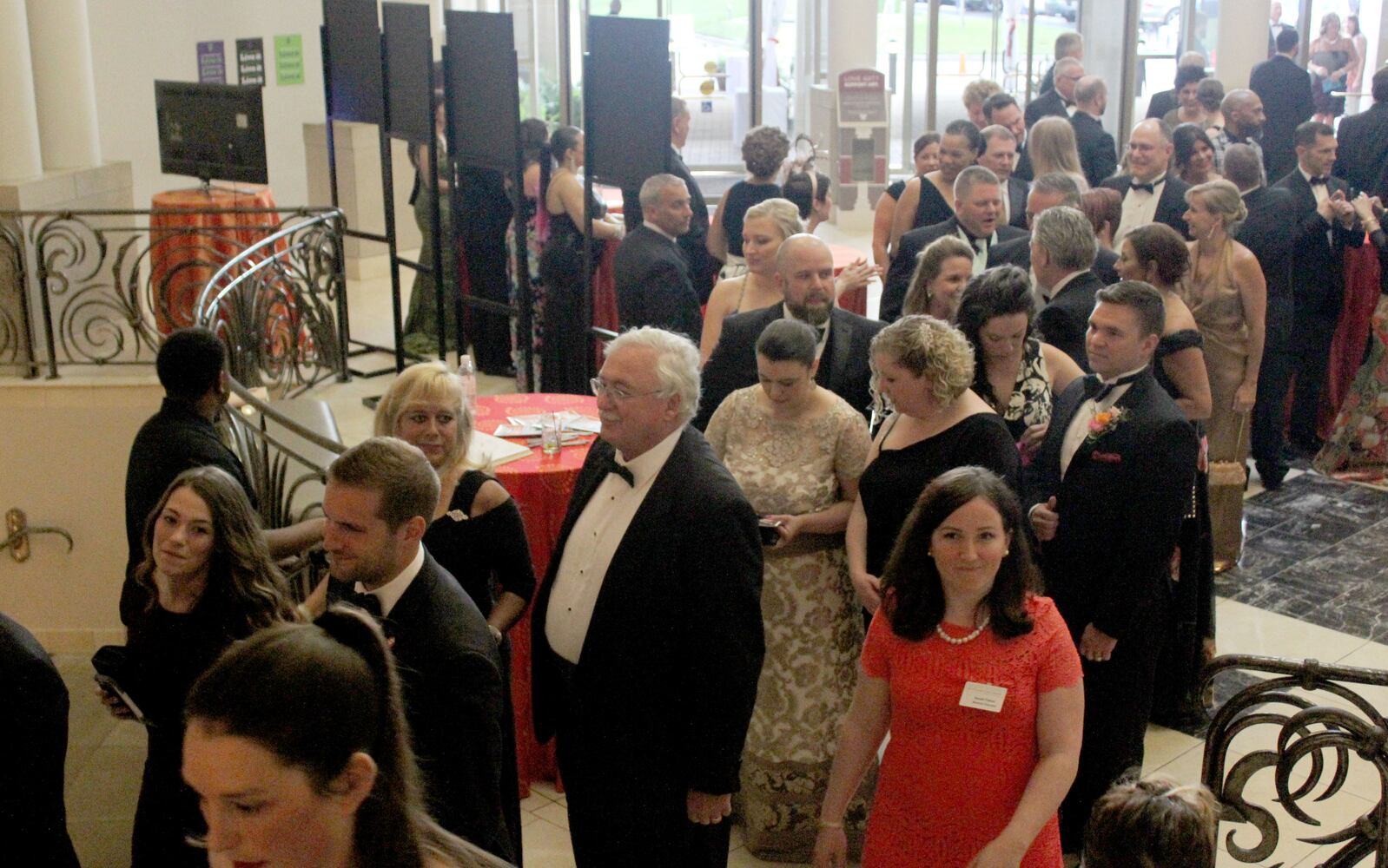 Photos: Glamour at  Art Ball 2018