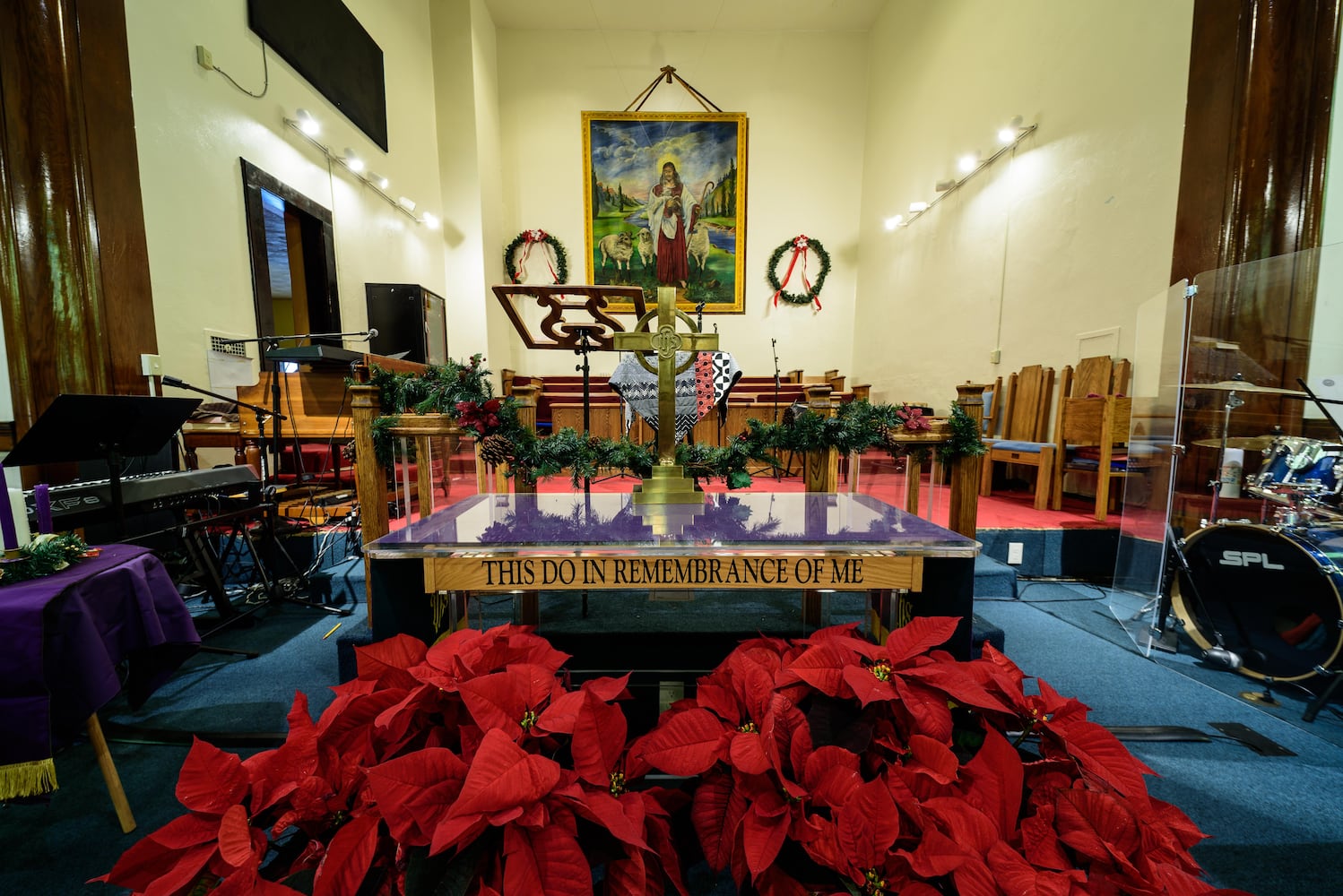 PHOTOS: A look inside McKinley United Methodist Church decorated for Christmas