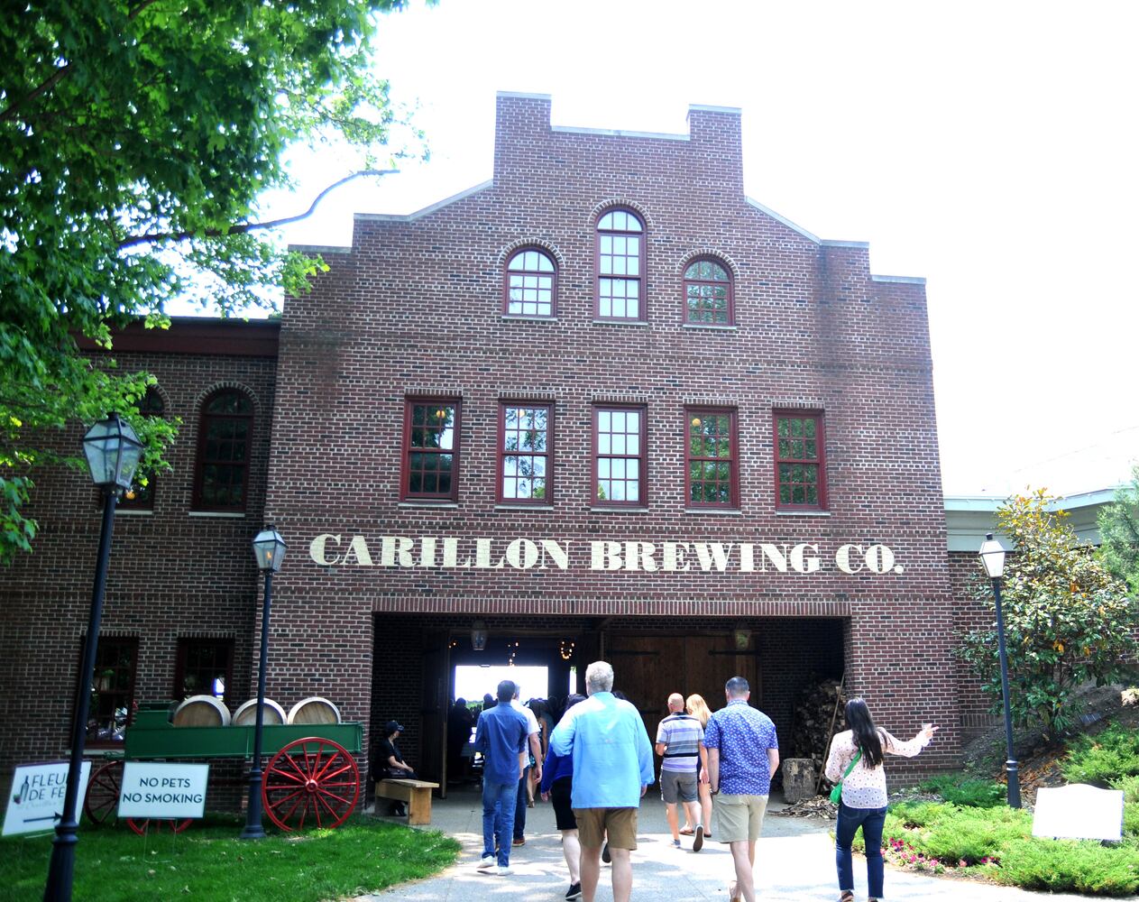 Did we spot you at Fleurs de Fete at Carillon Historical Park?
