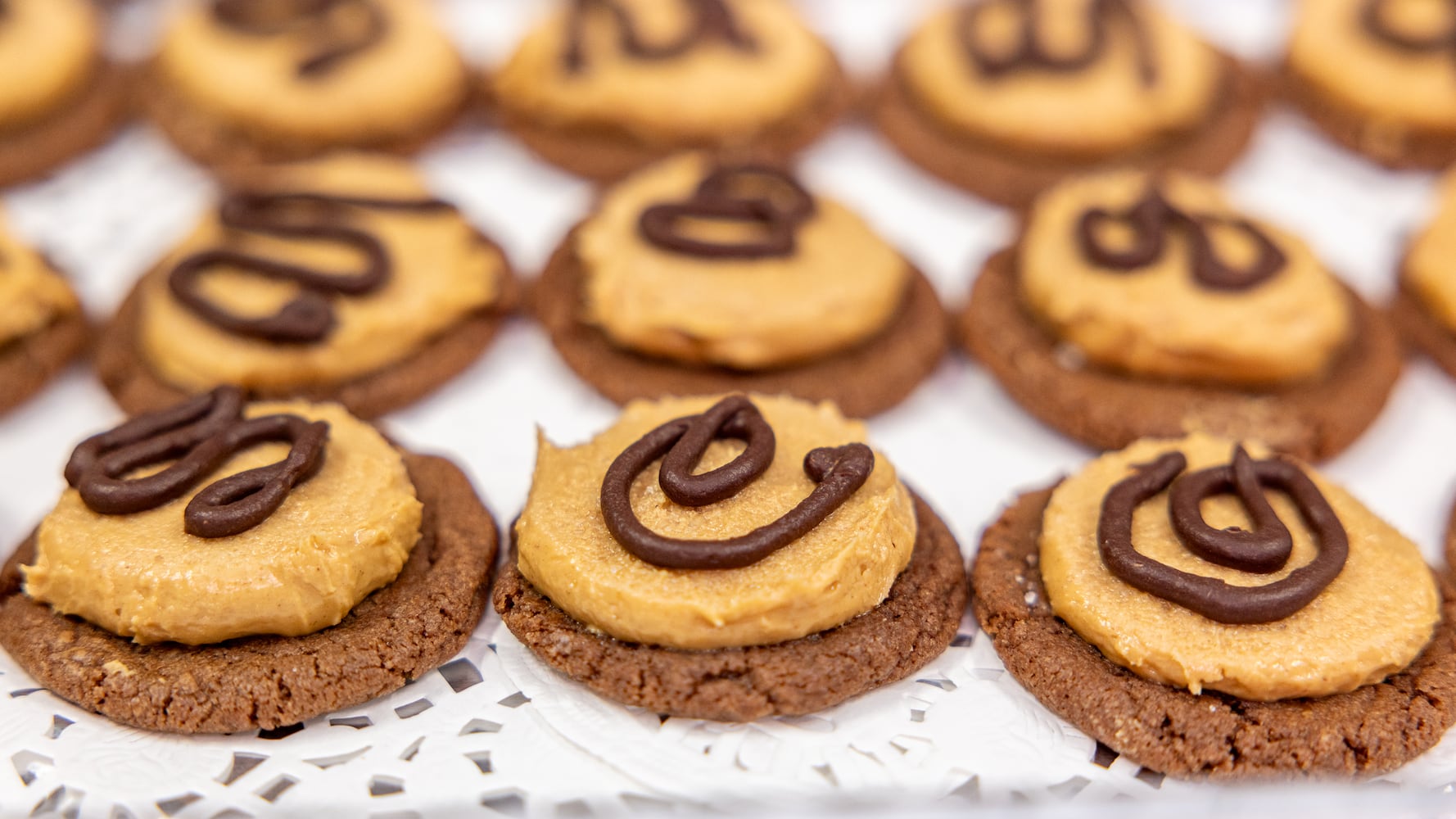 DDN 112425 DDN Holiday Cookie Contest