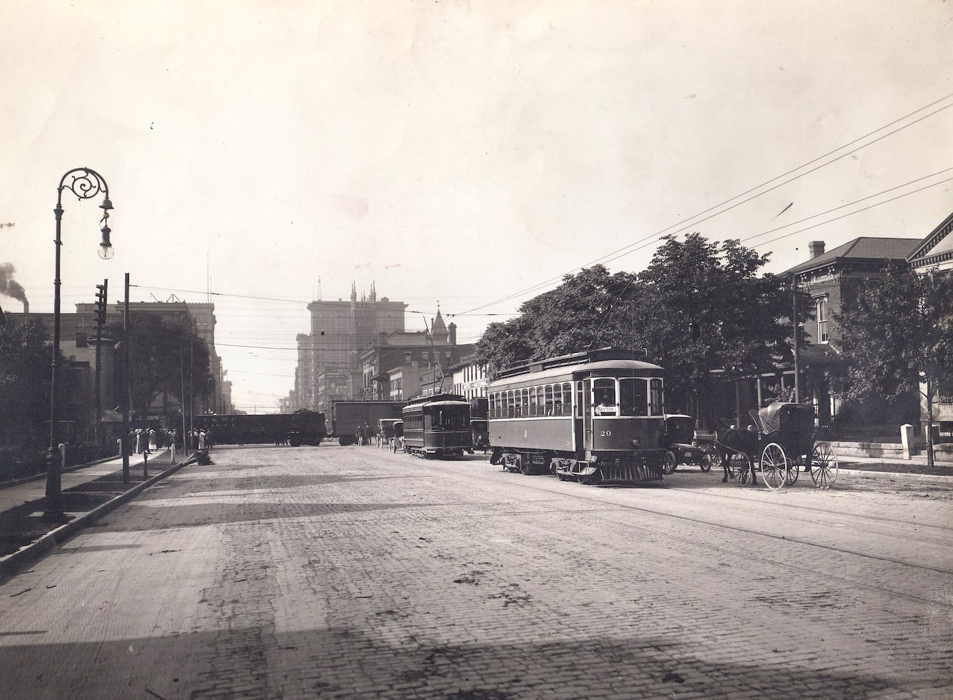 THEN: Main and Sixth streets