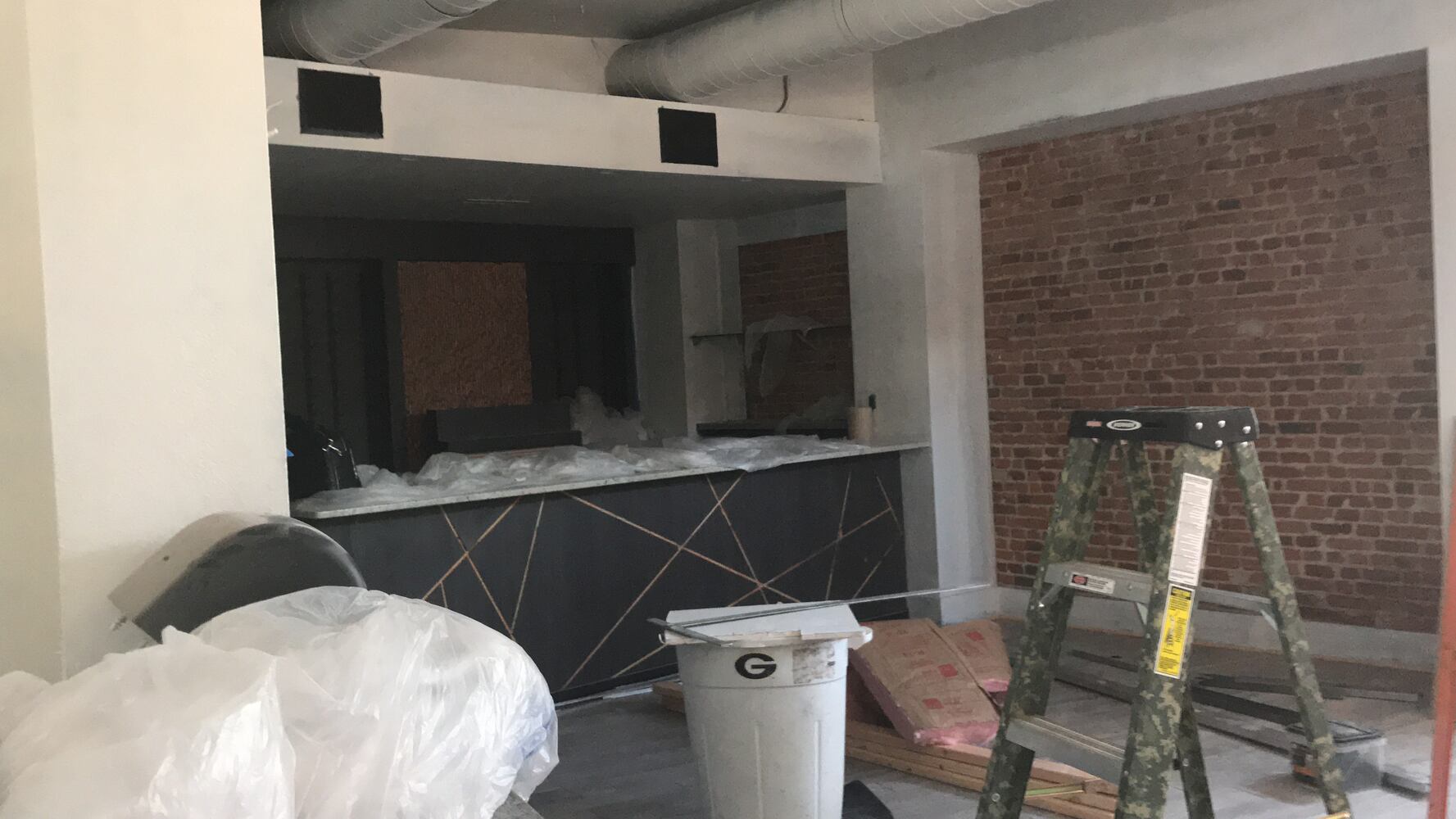 Restaurant owner: “We are doing these events to survive”