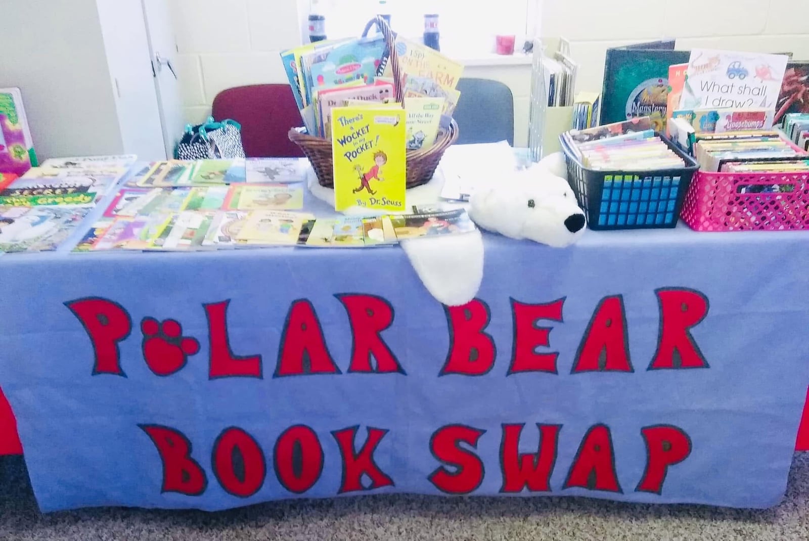 Polar Bear Book Swap is a grassroots initiative dedicated to putting books directly into the hands of families in the Northridge community.
CONTRIBUTED