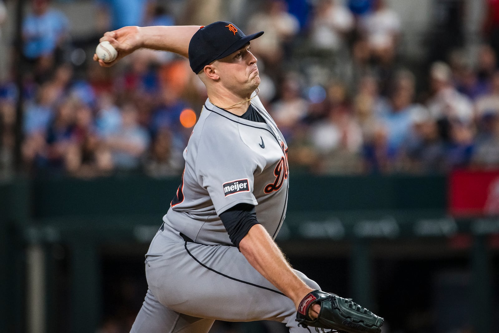 Detroit Tigers' Tarik Skubal pitches during the first inning of a baseball game against the Texas Rangers, Sunday, July 20, 2025, in Arlington, Texas. (AP Photo/Jessica Tobias)
