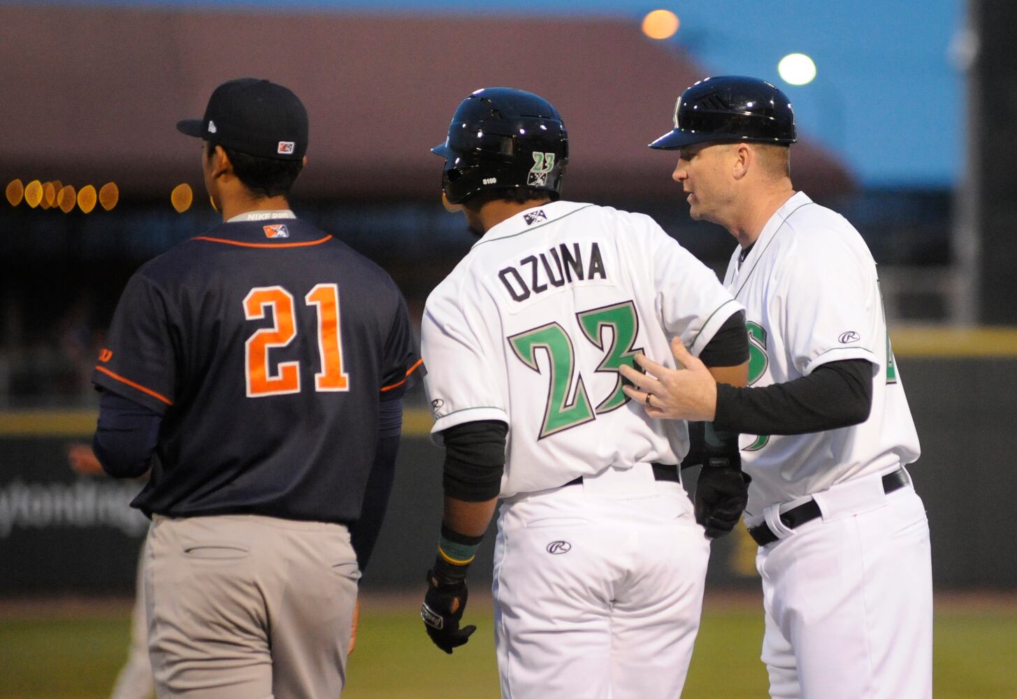 PHOTOS: Dragons vs. Hot Rods