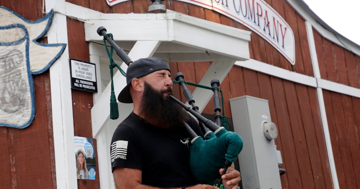 Marine veteran charged in deadly North Carolina waterfront shooting appears subdued in...