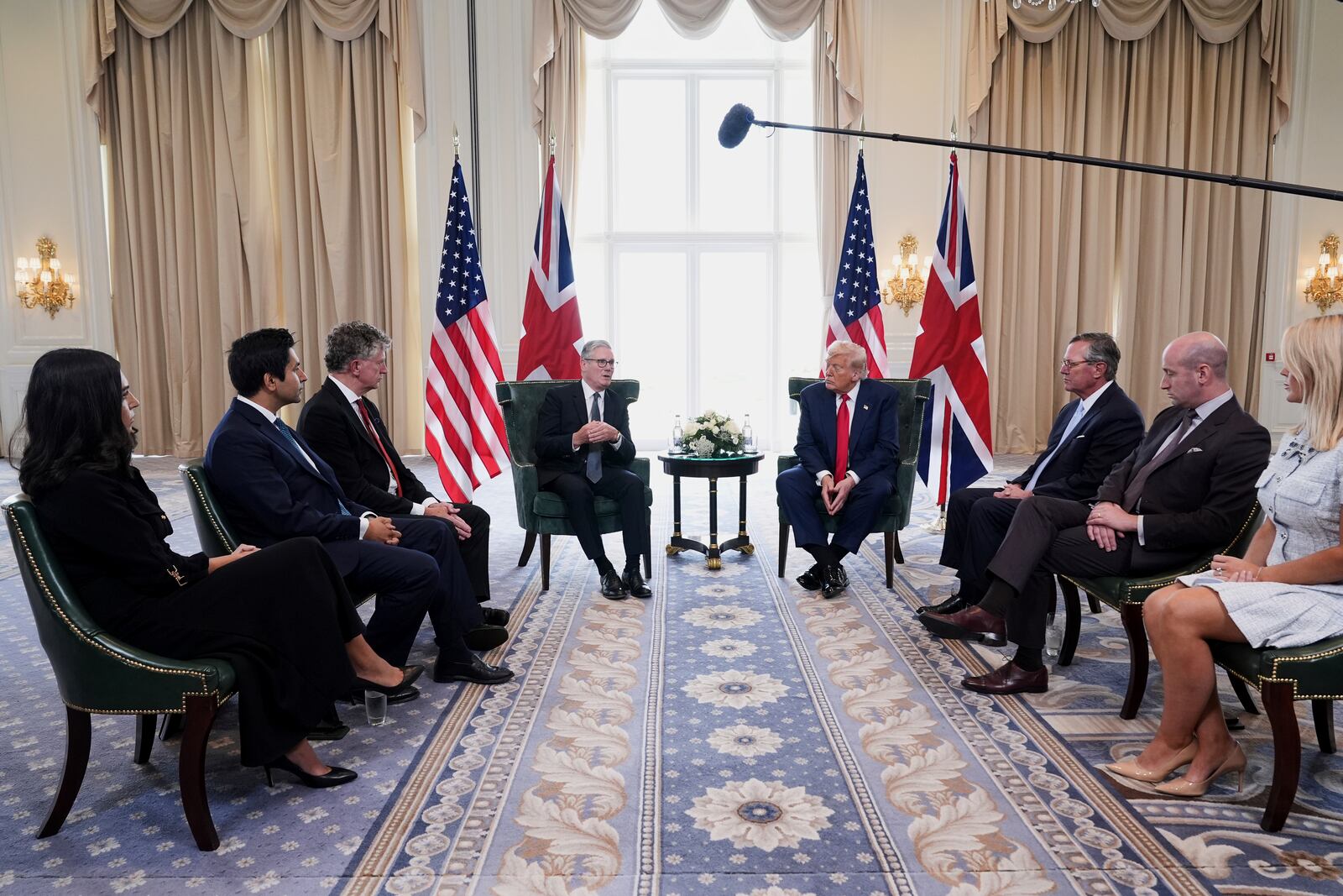 President Donald Trump, center right, meets with Britain's Prime Minister Keir Starmer at the Trump Turnberry golf course in Turnberry, Scotland Monday, July 28, 2025. (AP Photo/Jacquelyn Martin)