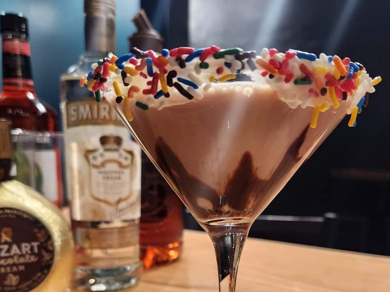 Liquid Lounge, a new, family-owned bar featuring specialty cocktails and much more, is coming soon to 125 W. Ash St. in Piqua (CONTRIBUTED PHOTO).