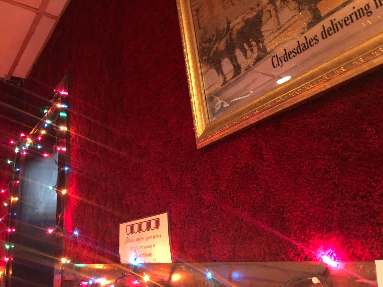 El Greco's Pizza Villa is closing, according to a Facebook post.