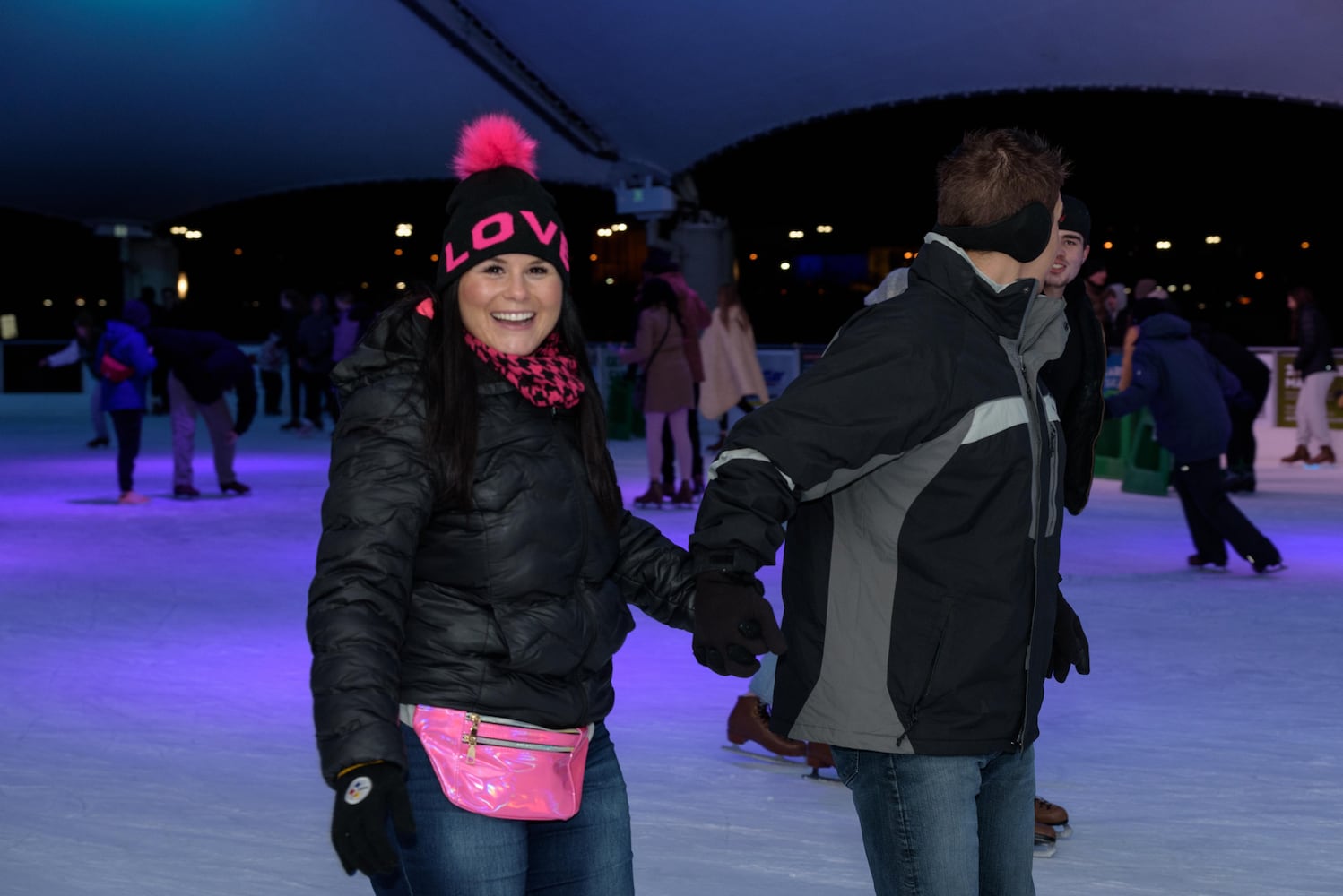 PHOTOS: Did we spot you ice skating during '90s Night at RiverScape MetroPark?