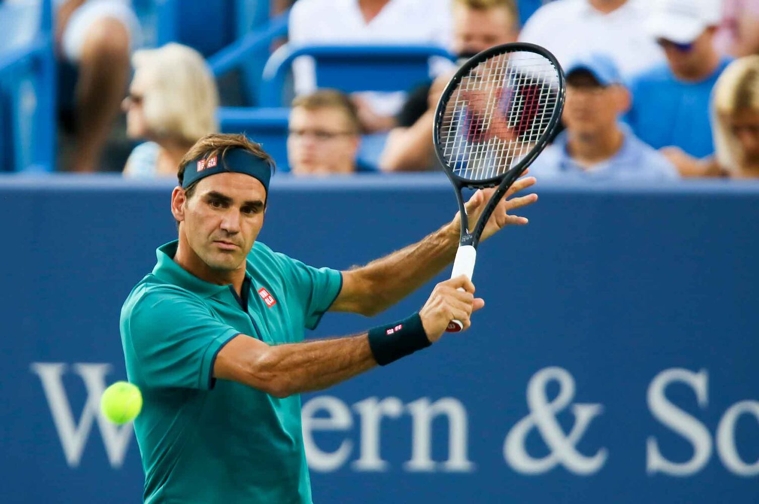 PHOTOS Roger Federer continues winning ways in Cincy