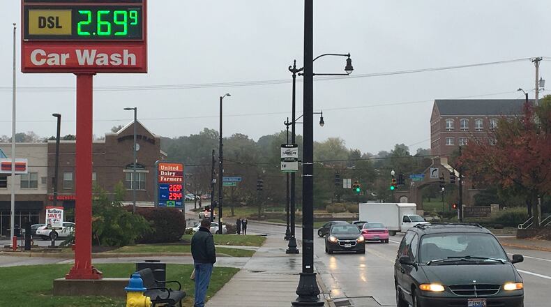 Gas prices are expected to rise this summer, though experts are urging consumers not to panic, saying they won’t go much past $3 a gallon, if they even get that high.