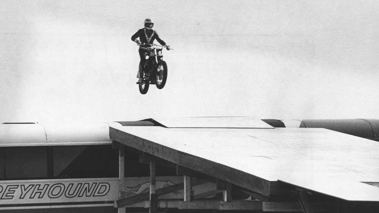 Evel Knievel jumping over 5 buses in a practice jump at Kings Island.
Oct 24, 1975. DAYTON DAILY NEWS ARCHIVES