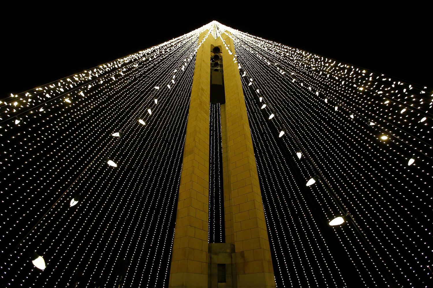 Carillon Christmas Tree