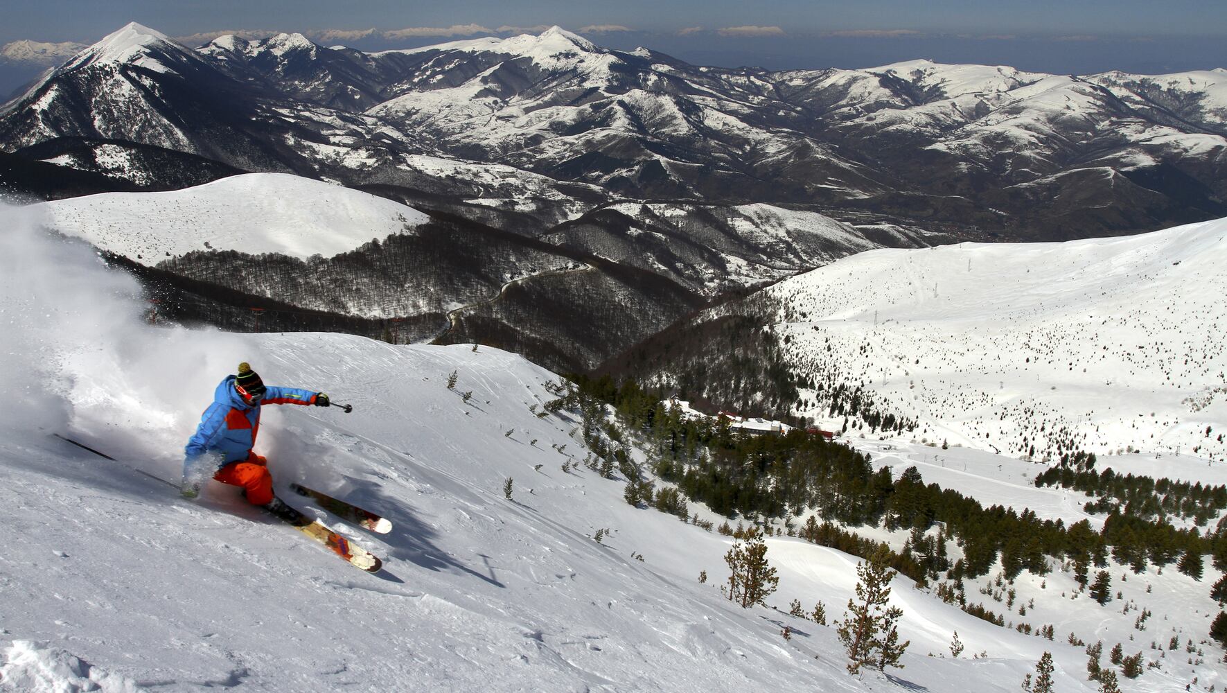 Skiing Kosovo, abandoned lifts and all