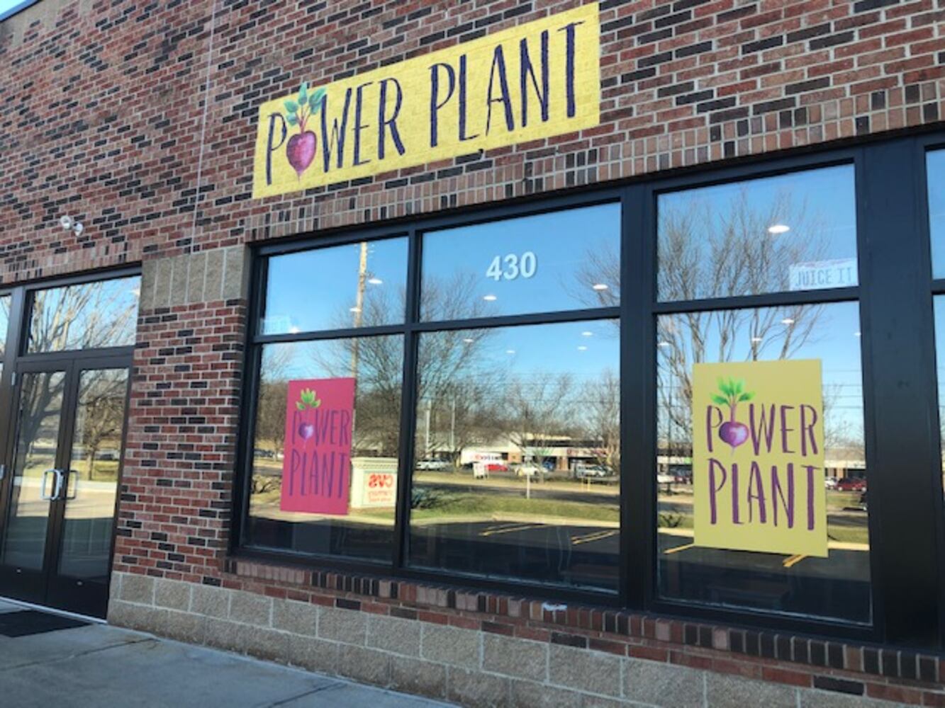Husband-and-wife team opens new juice bar in Centerville