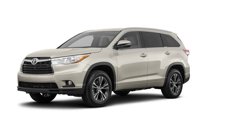 A midsize crossover with seating for up to eight people, choice of a 4-cylinder or V6 engine and either front-wheel or all-wheel drive, the 2016 Toyota Highlander fits the bill for a wide range of shoppers. Photo by Metro Creative Graphics