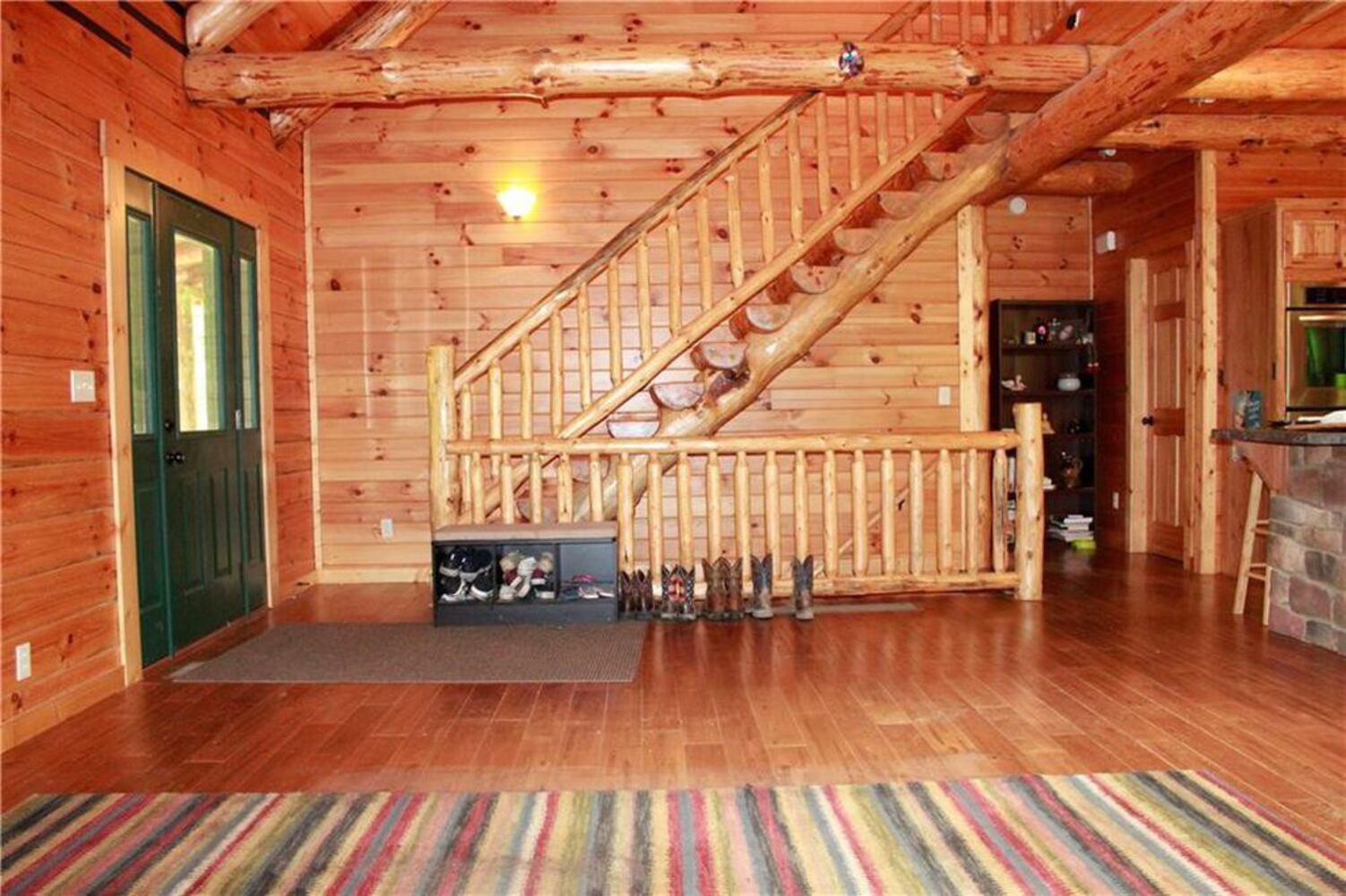 PHOTOS: Cabin home on 45.7 acres on market in Urbana