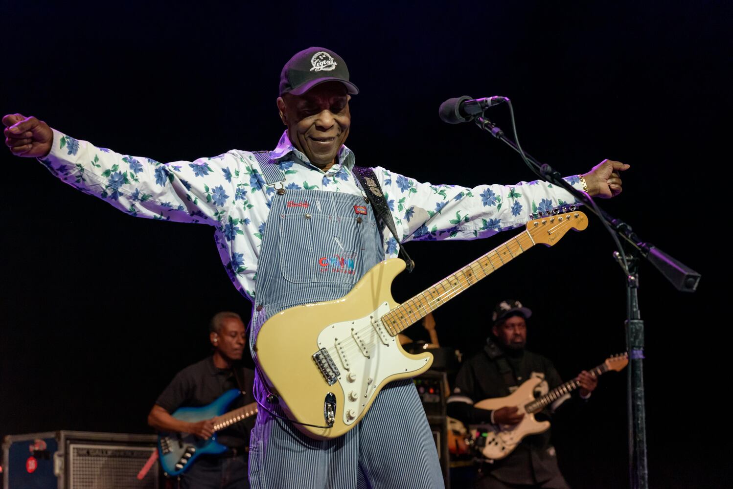 PHOTOS: Buddy Guy with John Hiatt & The Goners Live at Rose Music Center