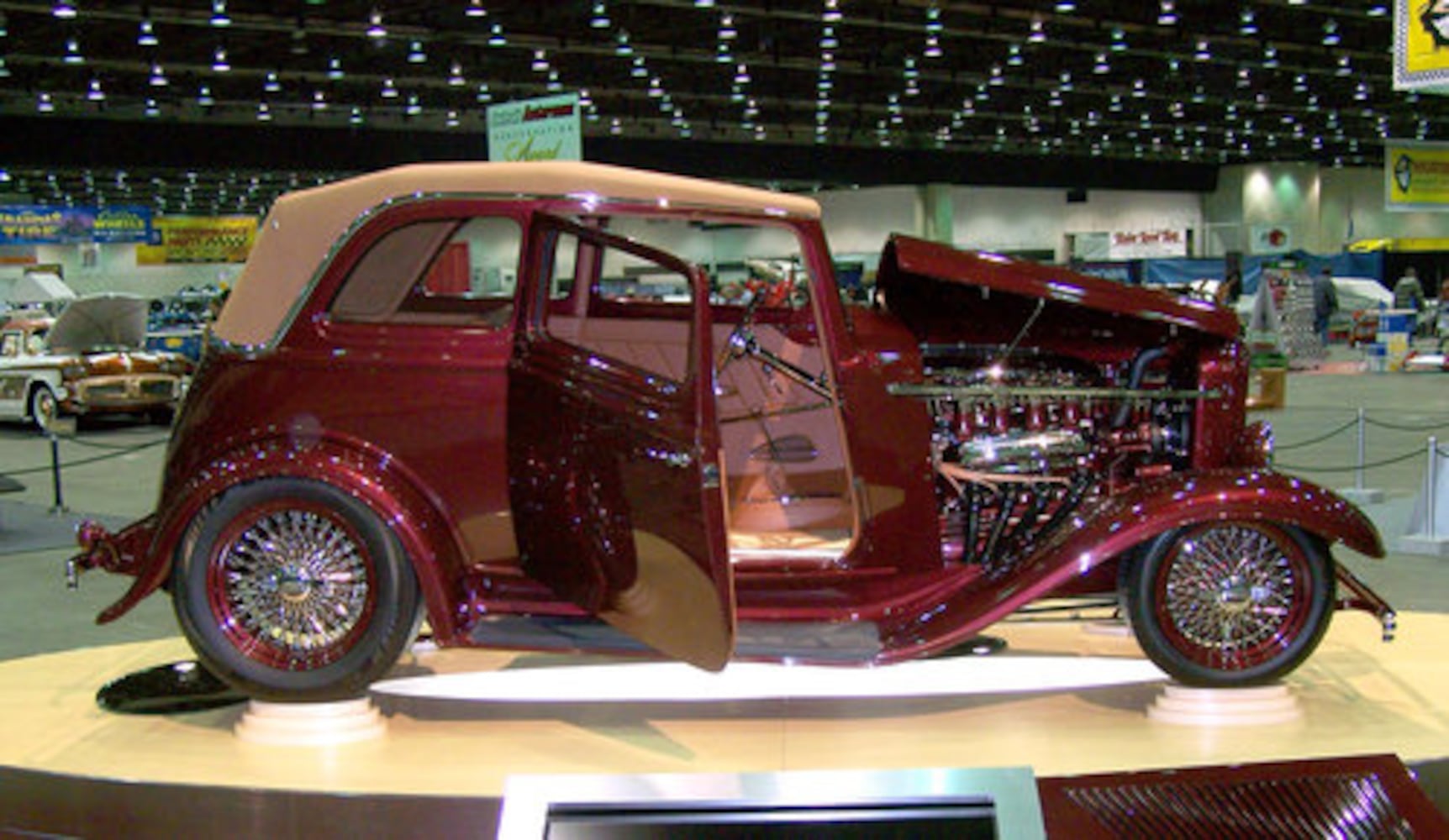 Dayton Wire Wheels makes mark with hot rodders