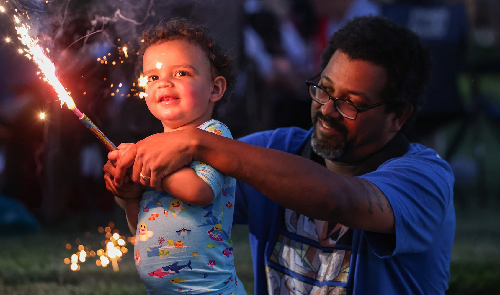 070325 DDN Americana Festival Fireworks Centerville