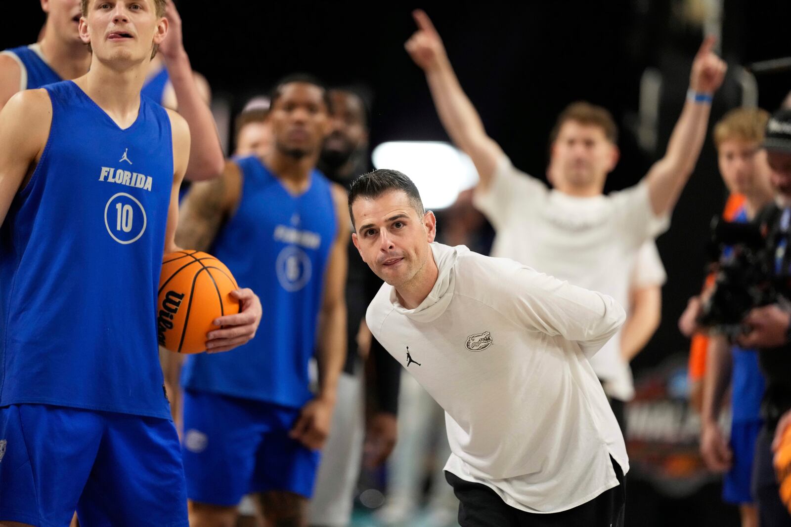 Florida head coach Todd Golden watches during practice at the Final Four of the NCAA college basketball tournament, Friday, April 4, 2025, in San Antonio. (AP Photo/Brynn Anderson )