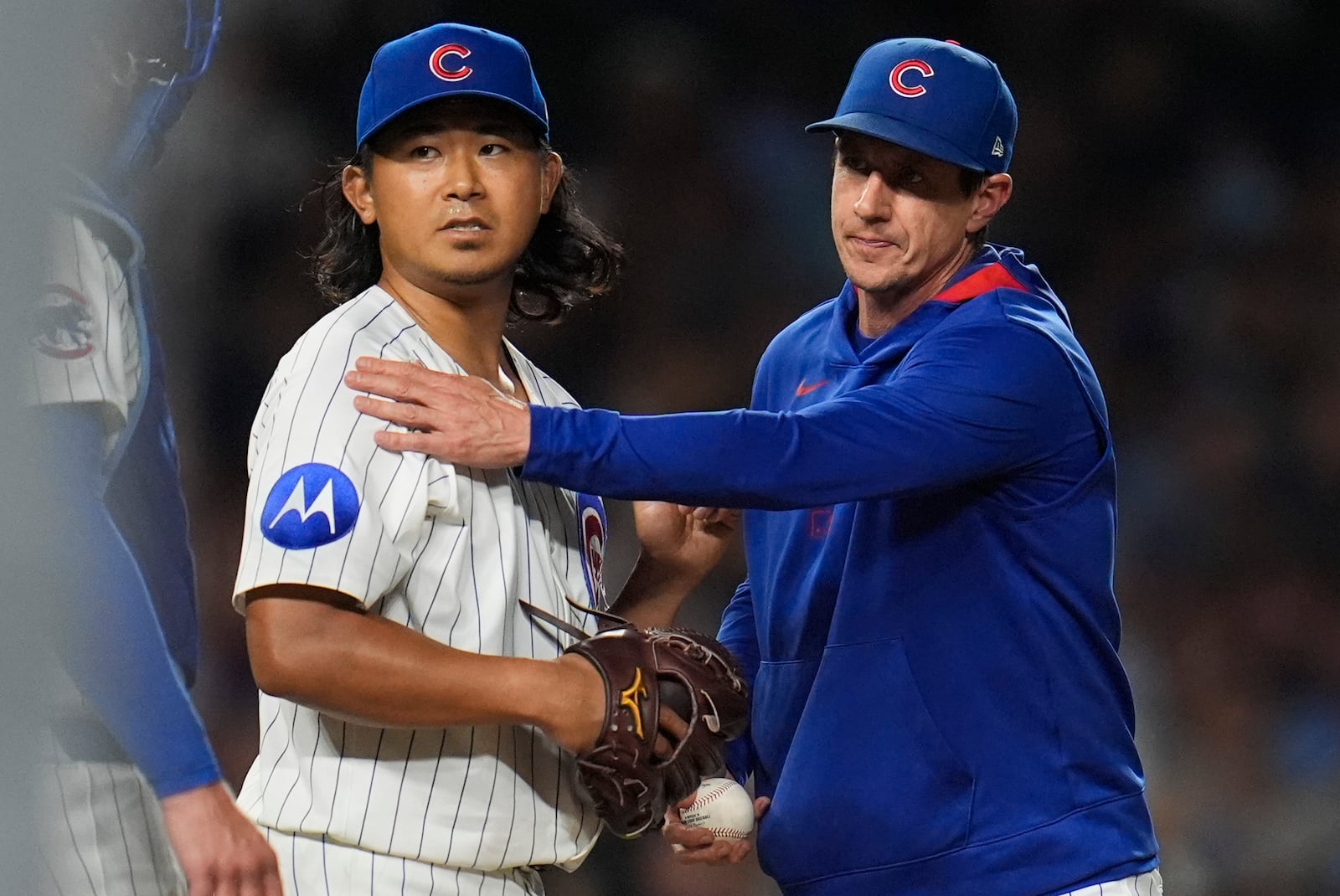Chicago Cubs starting pitcher Shota Imanaga (18) is pulled from the mound by manager Craig Counsell (11) during the sixth inning of a baseball game against the Cleveland Guardians, Wednesday, July 2, 2025, in Chicago. (AP Photo/Erin Hooley)