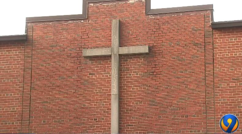 Federal judge issues order allowing NC churches to hold services indoors.