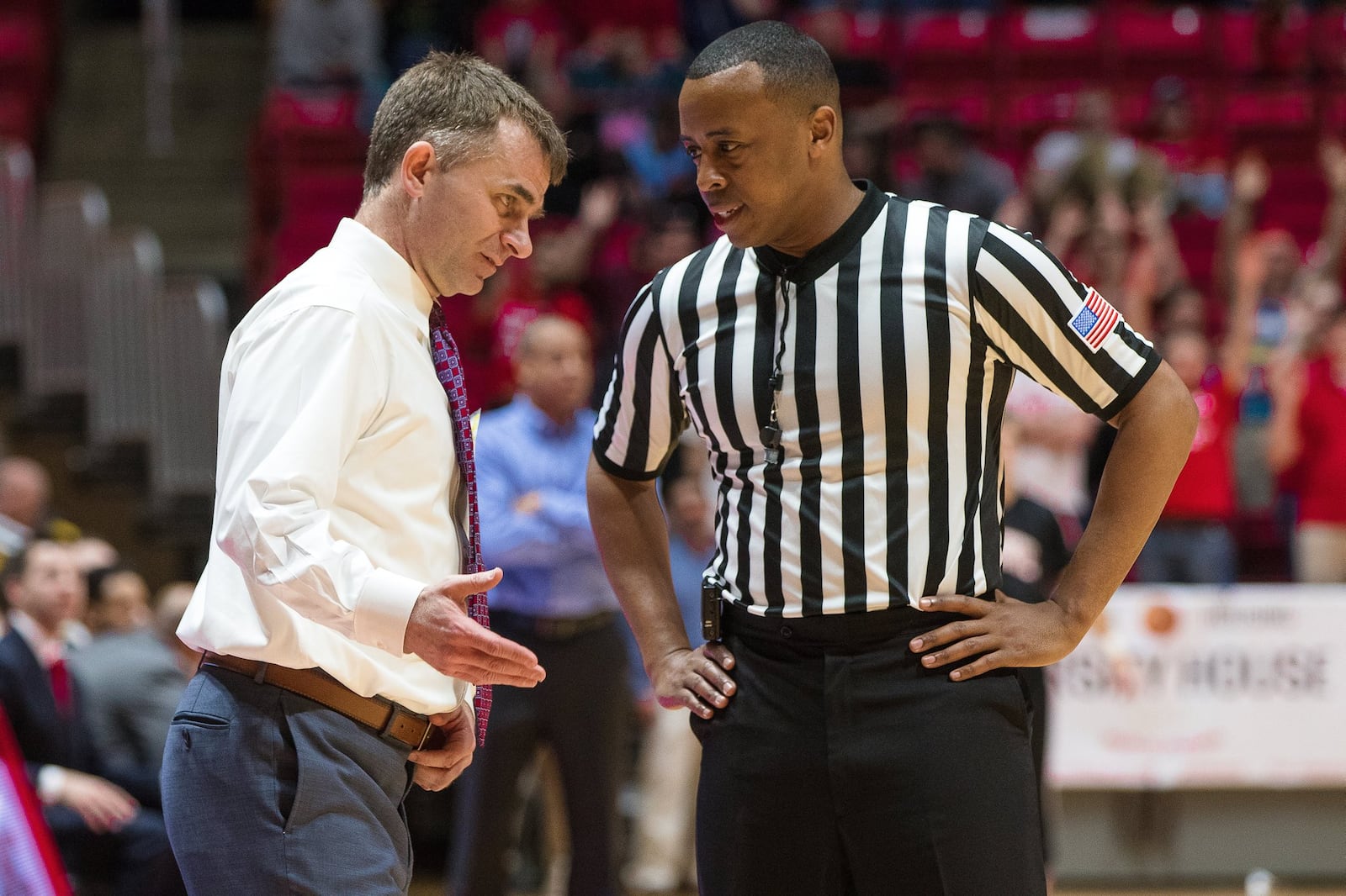 Ball State coach James Whitford wants an explanation from Edwin Young during Friday’s game. DOMENIC CENTOFANTI / BALL STATE CREATIVE SERVICES