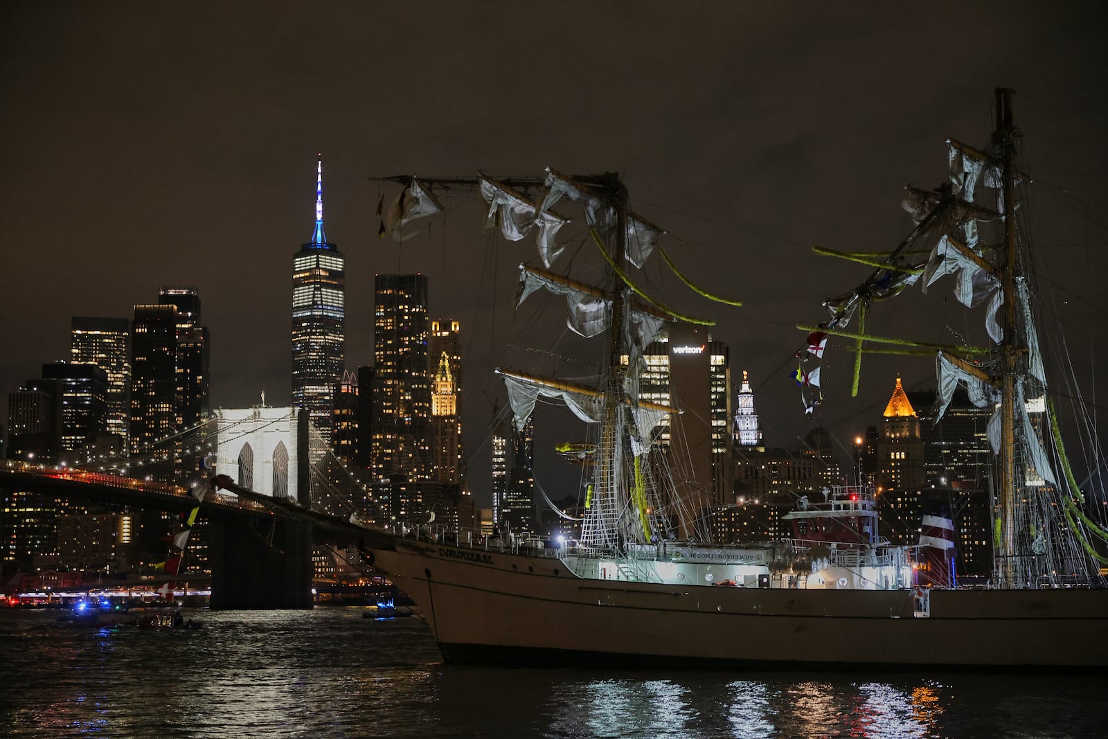 A masted Mexican Navy training ship, the Cuauhtémoc, sits stranded after colliding with the Brooklyn Bridge, Saturday, May 17, 2025, in New York. (AP Photo/Yuki Iwamura)