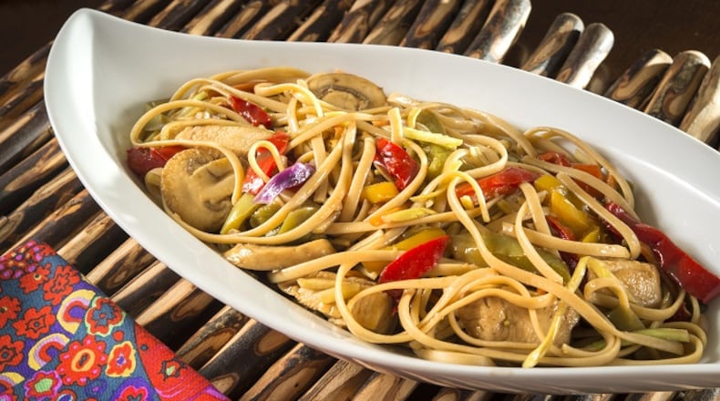 Speedy Chicken Lo Mein comes together in minutes, and is healthier than Chinese restaurant versions. (Tammy Ljungblad/Kansas City Star/TNS)