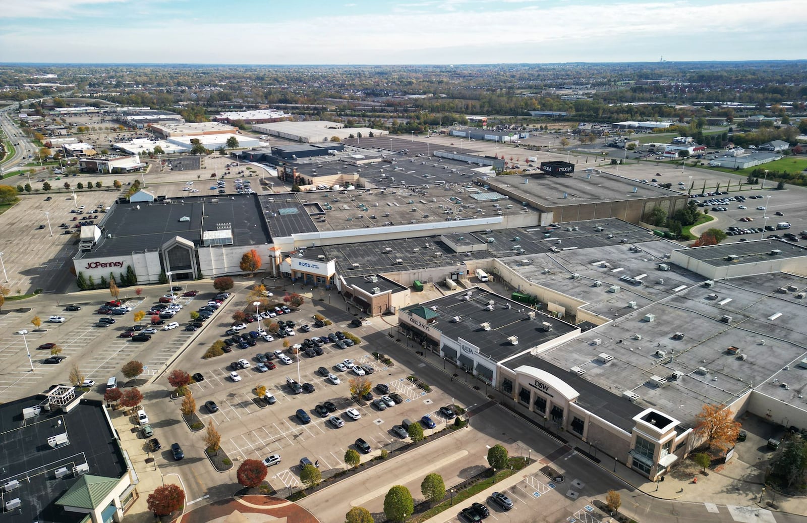 Dayton Mall in Miami Twp. has a new owner. Hull Property Group announced Monday it has acquired the mall at 2700 Ohio 725. NICK GRAHAM/STAFF