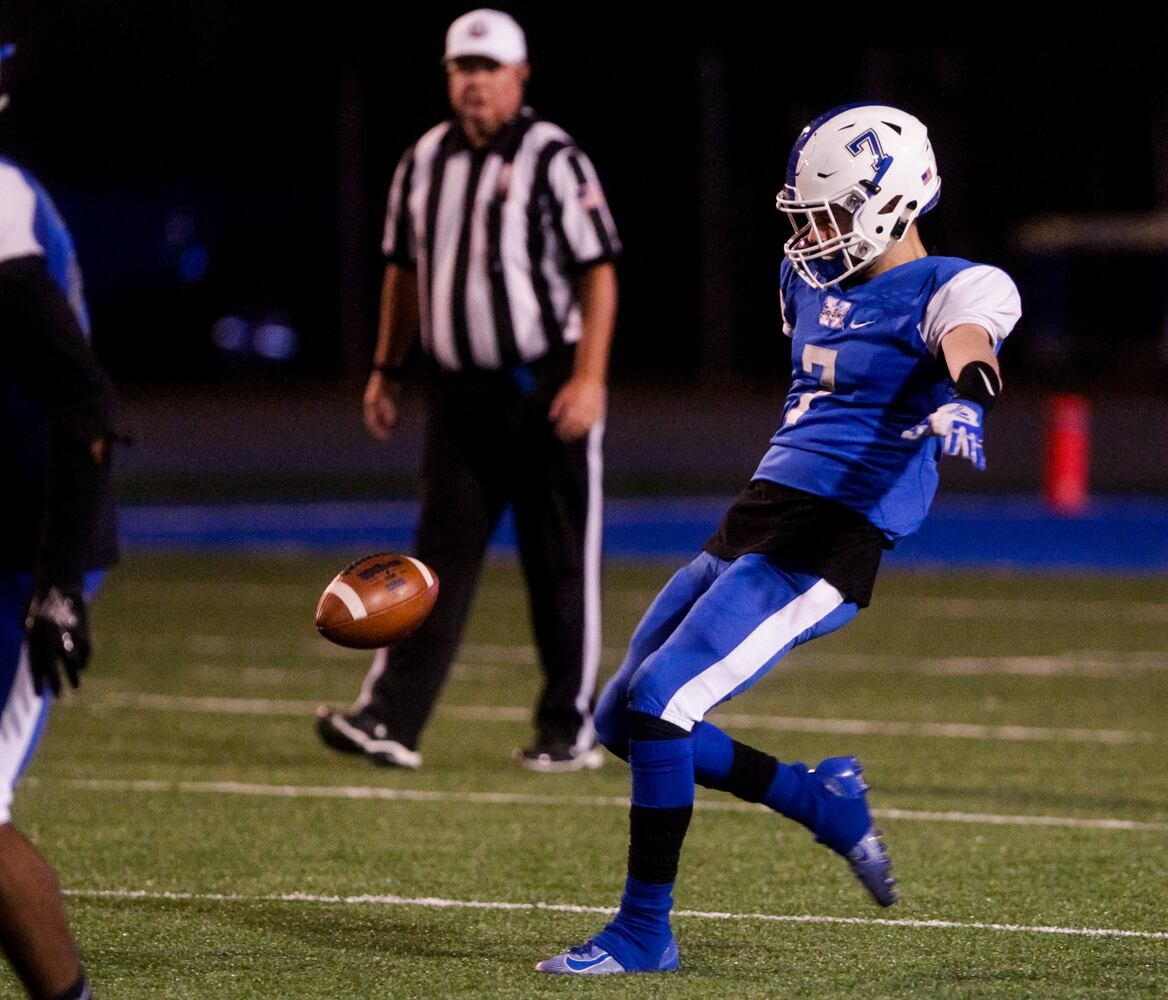 Hamilton Big Blue football beats Sycamore 14-7