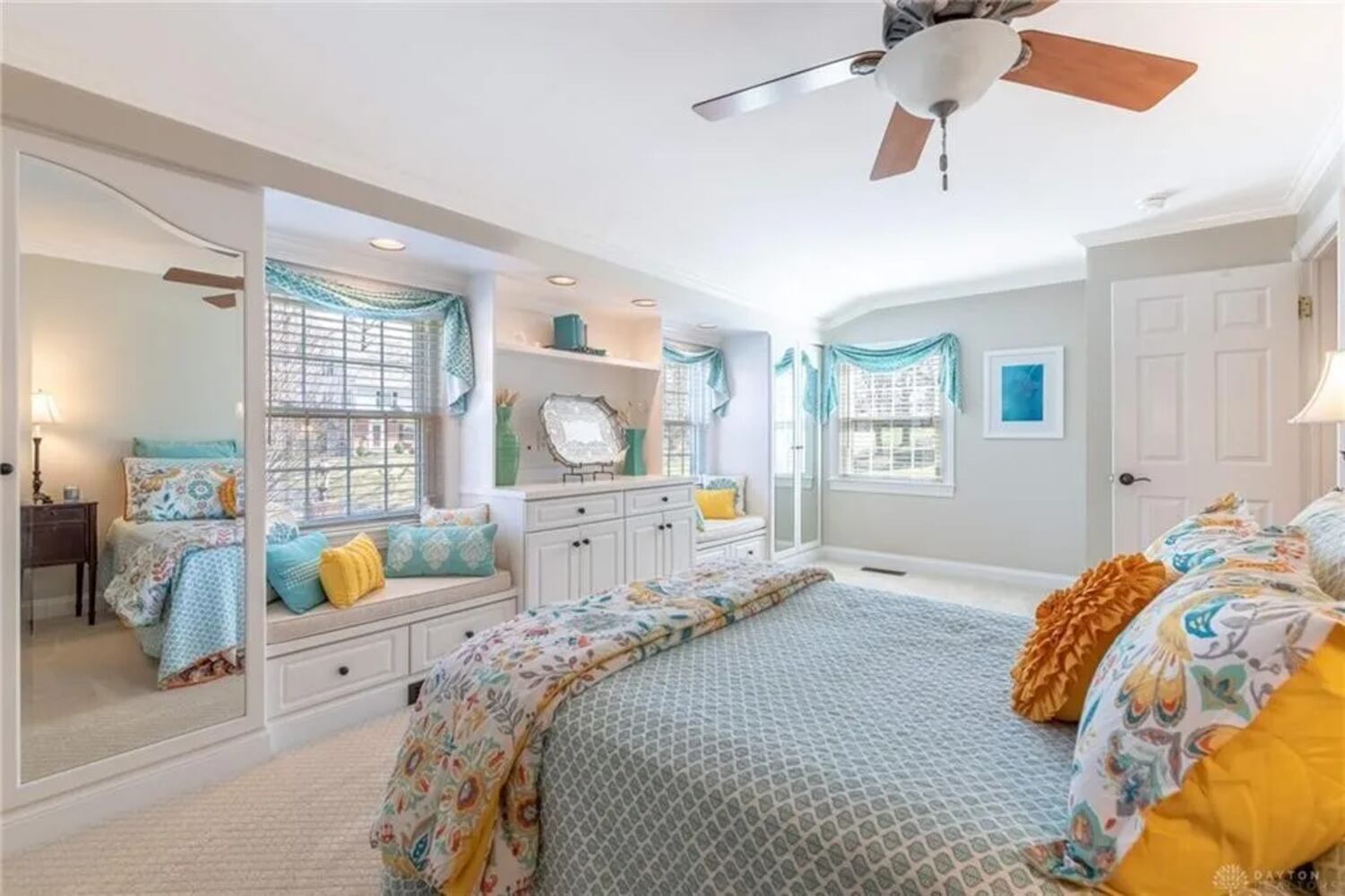 PHOTOS: Luxury Oakwood home with indoor swimming pool on the market