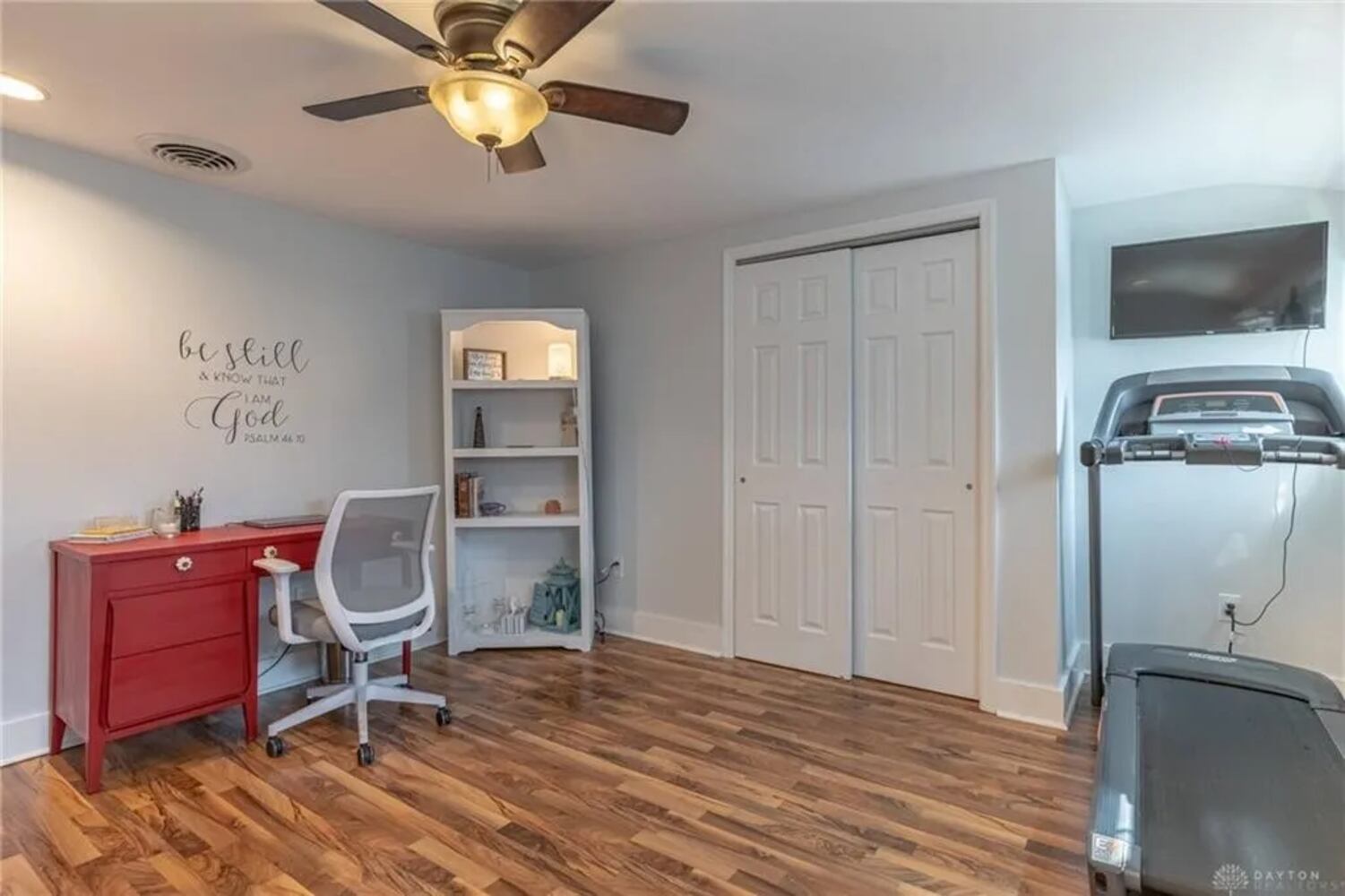 PHOTOS: Luxury Oakwood home with indoor swimming pool on the market