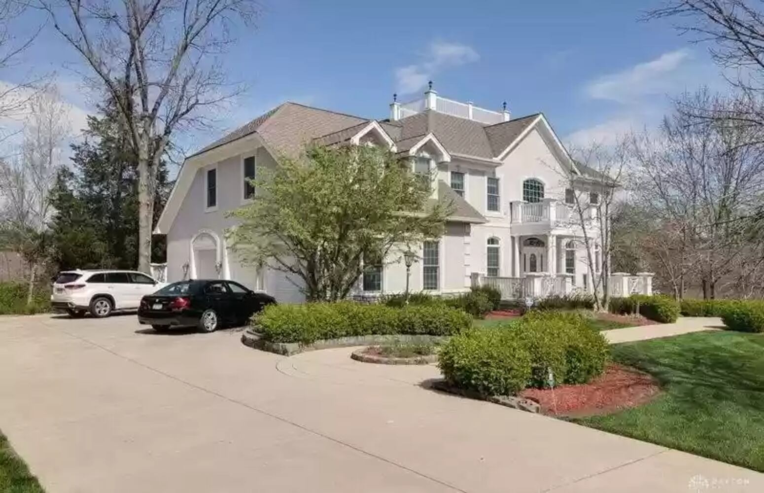 PHOTOS: Luxury home in Meeker Creek has giant living area