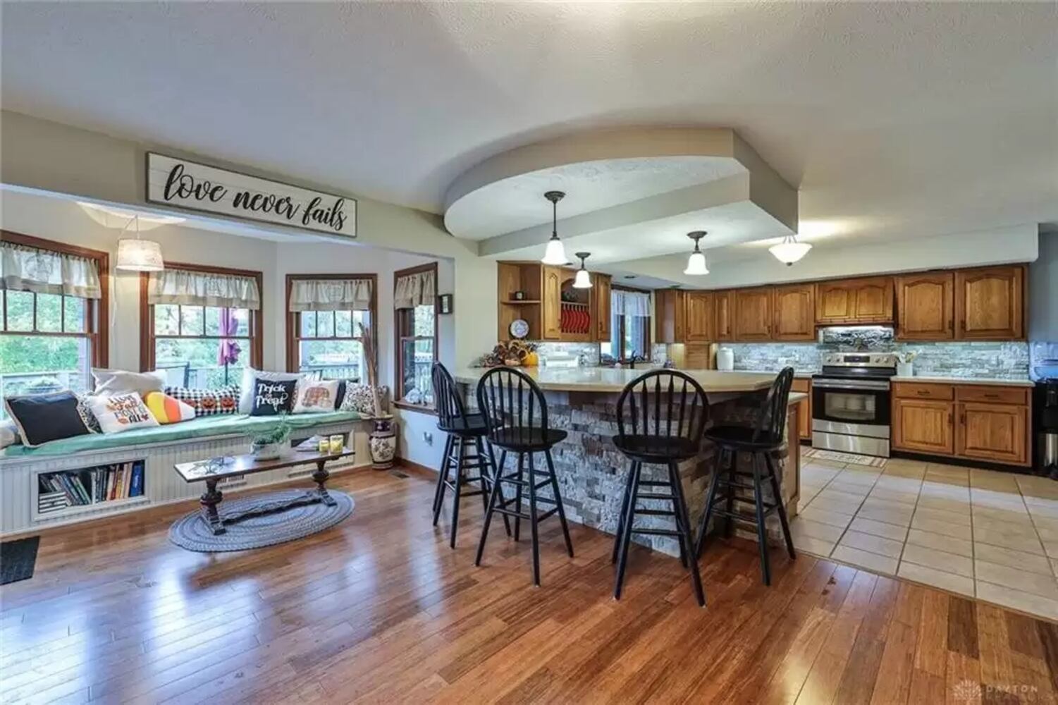 PHOTOS: Luxury gated home on 2.5 acres listed