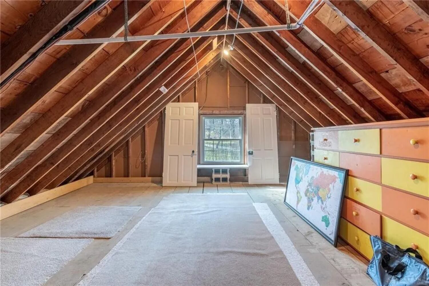 PHOTOS: Luxury Oakwood home with indoor swimming pool on the market