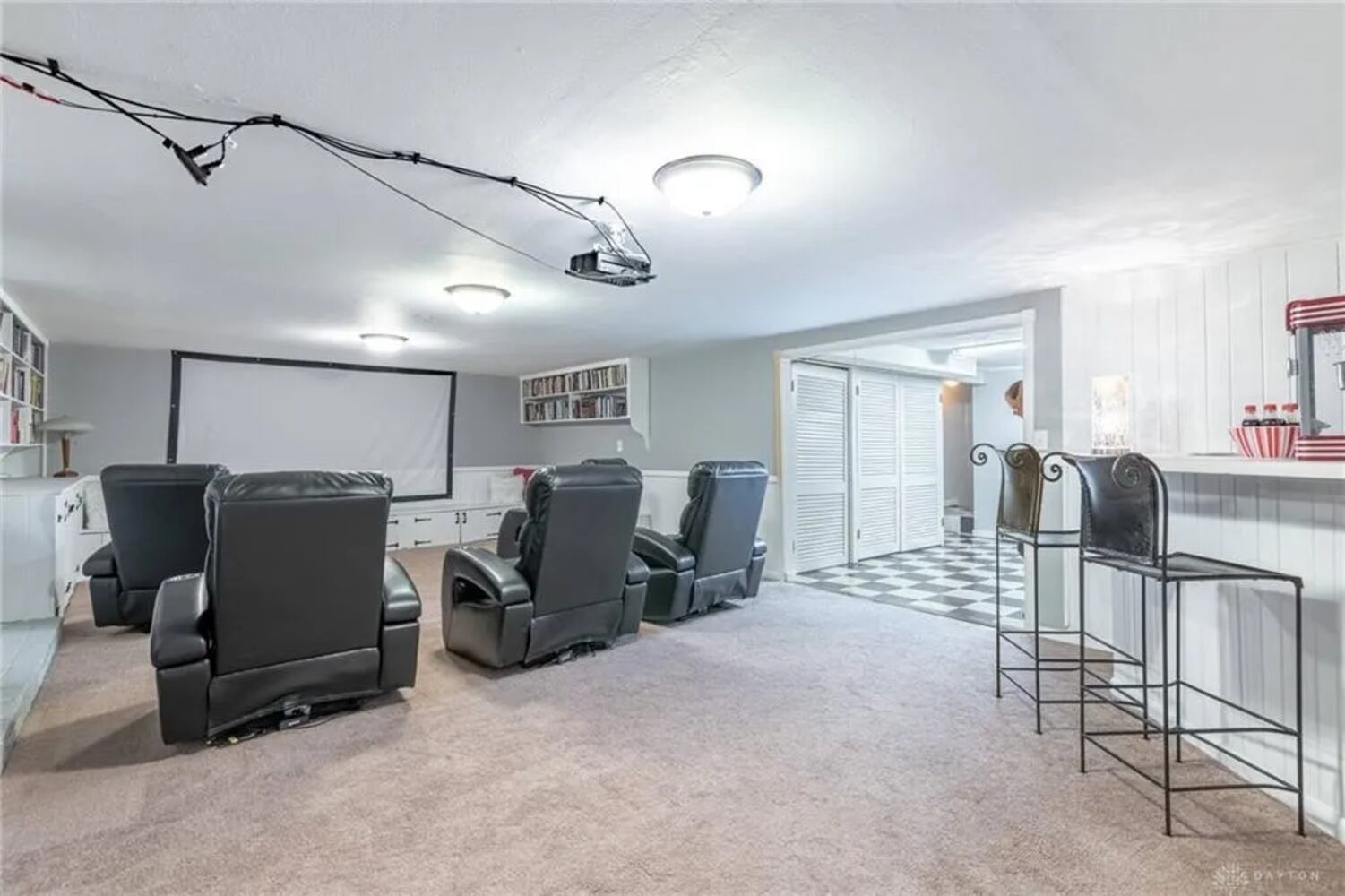 PHOTOS: Luxury Oakwood home with indoor swimming pool on the market