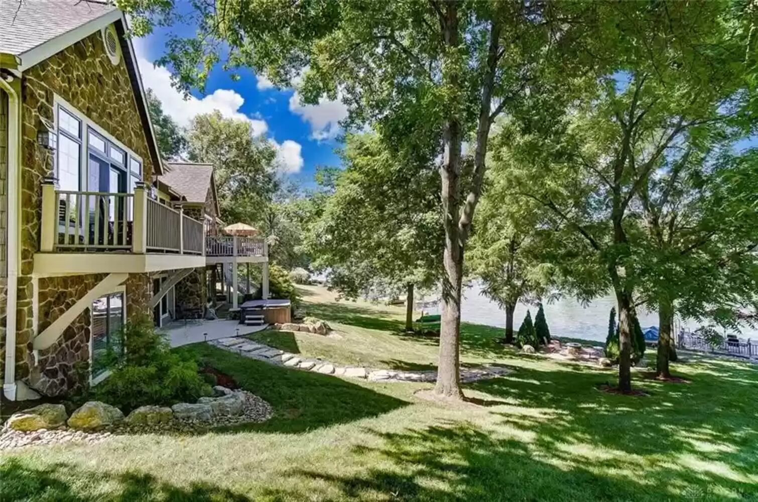 PHOTOS: $1M luxury home has views of Lakengren lake