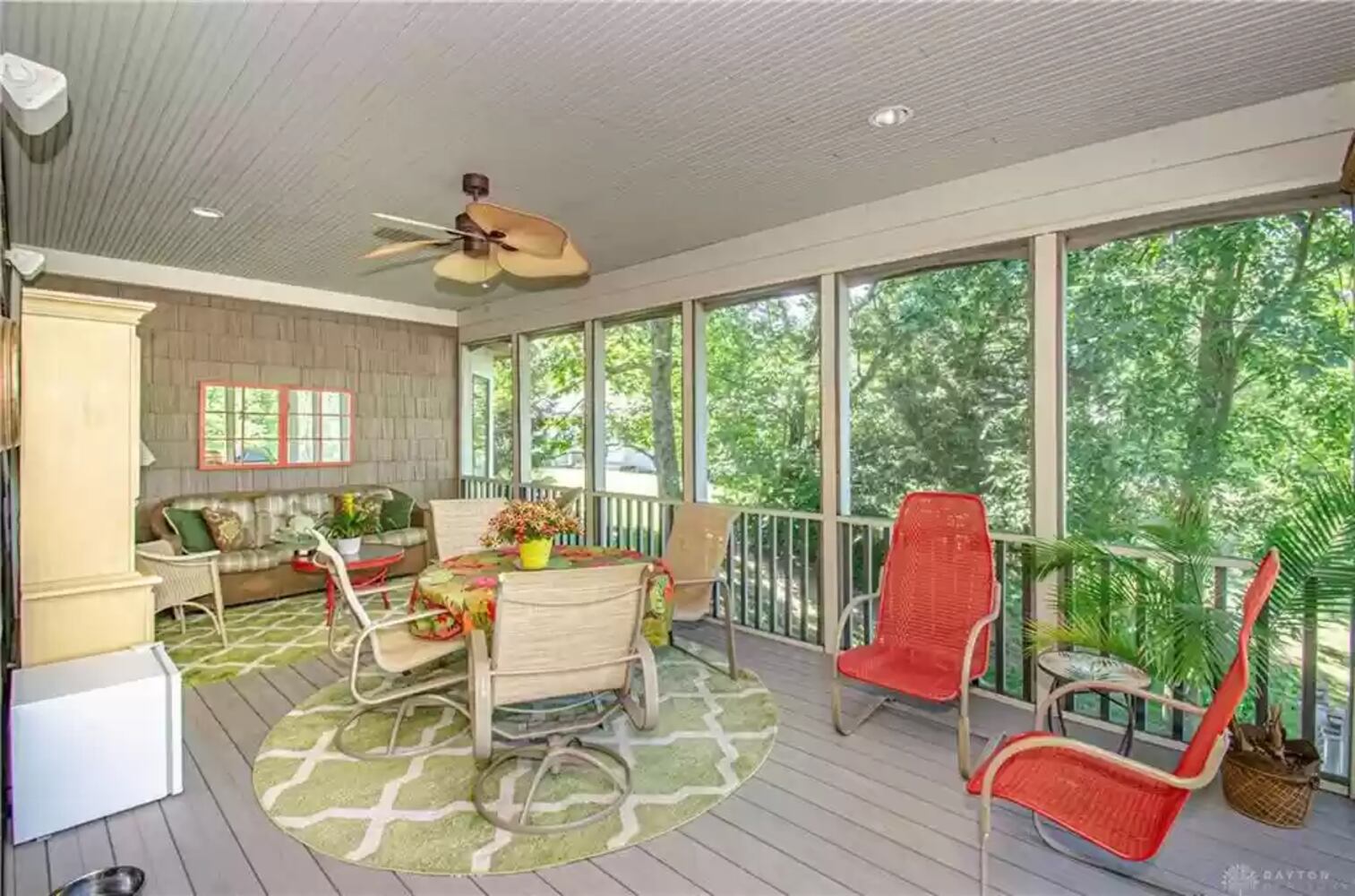 PHOTOS: $1M luxury home has views of Lakengren lake