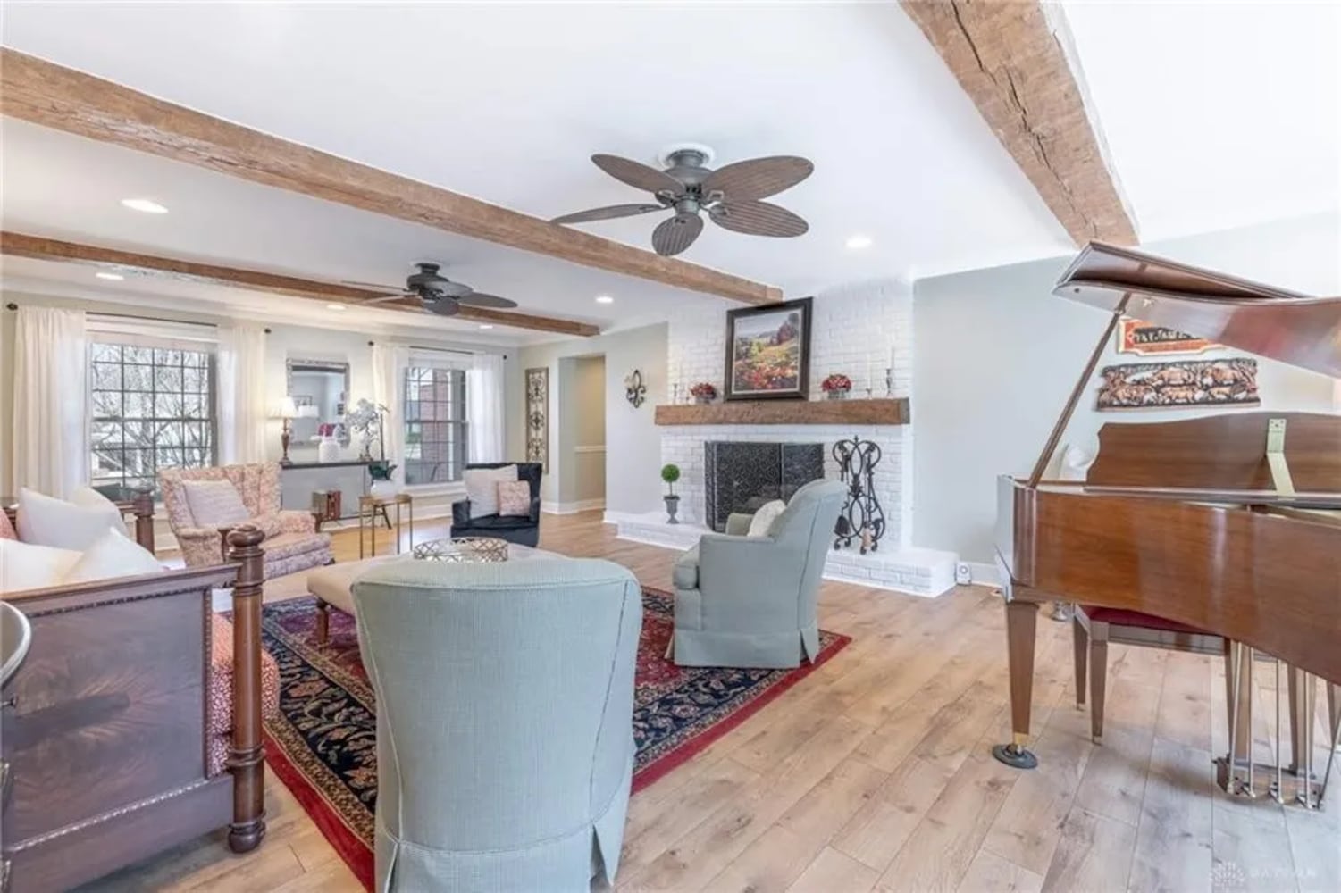 PHOTOS: Luxury Oakwood home with indoor swimming pool on the market