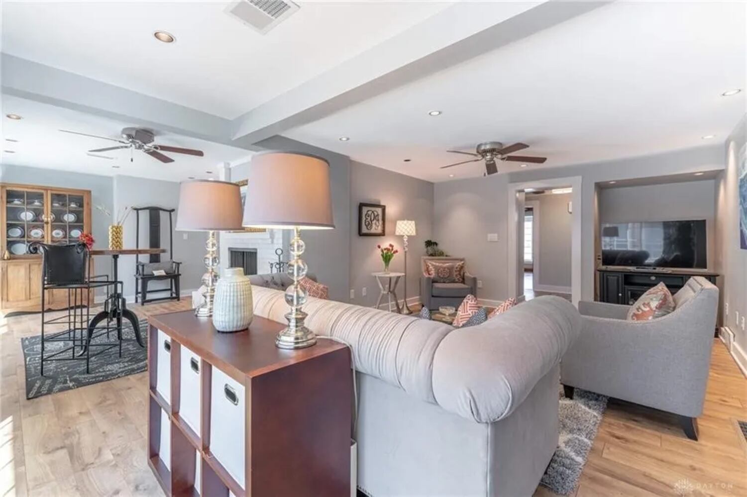 PHOTOS: Luxury Oakwood home with indoor swimming pool on the market