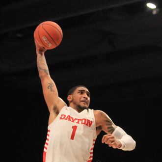 Watch: Obi Toppin sets Dayton school record with 10 dunks