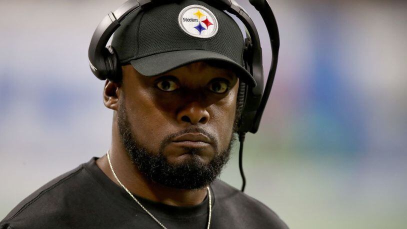 DETROIT, MI - OCTOBER 29: Head coach Mike Tomlin of the Pittsburgh Steelers watches his team against the Detroit Lions during the first half at Ford Field on October 29, 2017 in Detroit, Michigan. (Photo by Gregory Shamus/Getty Images)