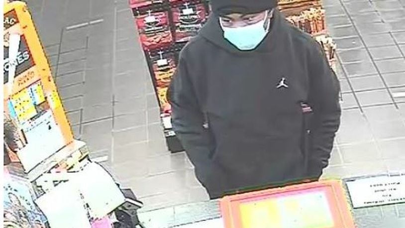 This is a surveillance photo of a robbery that occurred Dec. 12 at the Shell Gas Station, 6651 N. Ohio 123, in Franklin. Police arrested Da'Sean McCleskey, 21, at his Englewood apartment on Friday, Jan. 21. CONTRIBUTED/FRANKLIN DIVISION OF POLICE