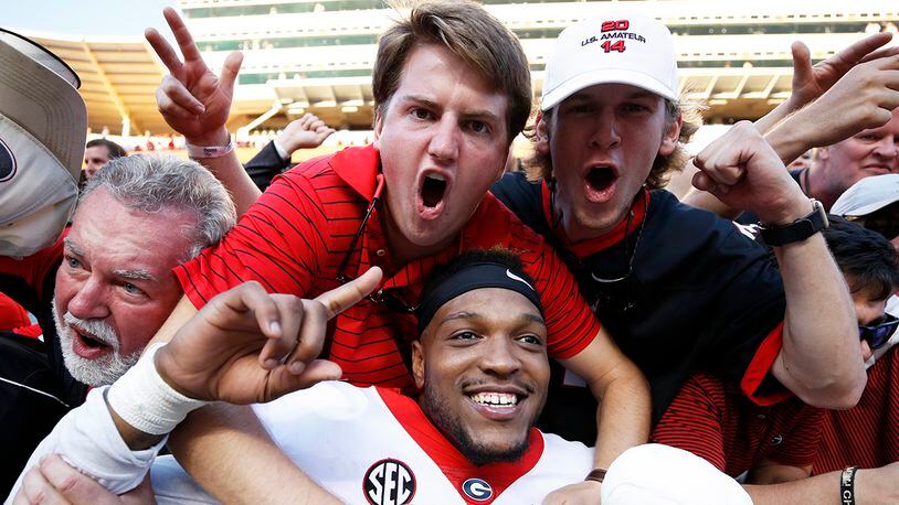 Davin Bellamy #17 of the Georgia Bulldogs celebrates with fans after a game against the Tennessee Volunteers at Neyland Stadium on September 30, 2017 in Knoxville, Tennessee. Georgia won 41-0. (Photo by Joe Robbins/Getty Images)
