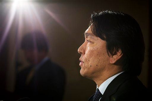 Japanese baseball player Hideki Matsui discusses his retirement during a news conference.